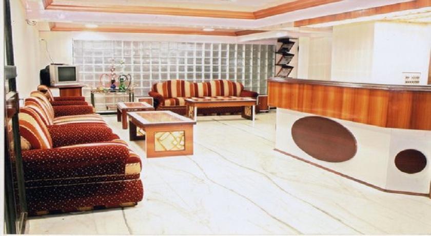 Hotel Rahil International Mahābaleshwar Екстериор снимка