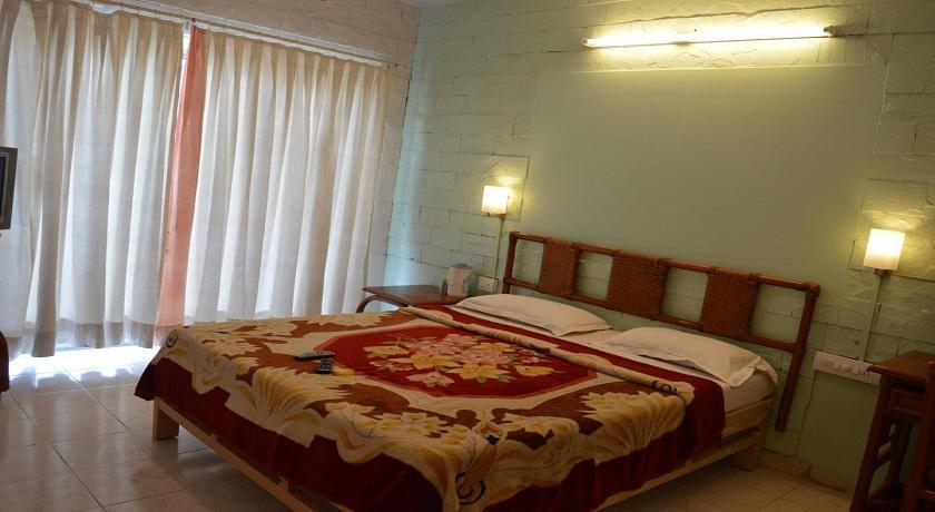 Hotel Rahil International Mahābaleshwar Екстериор снимка