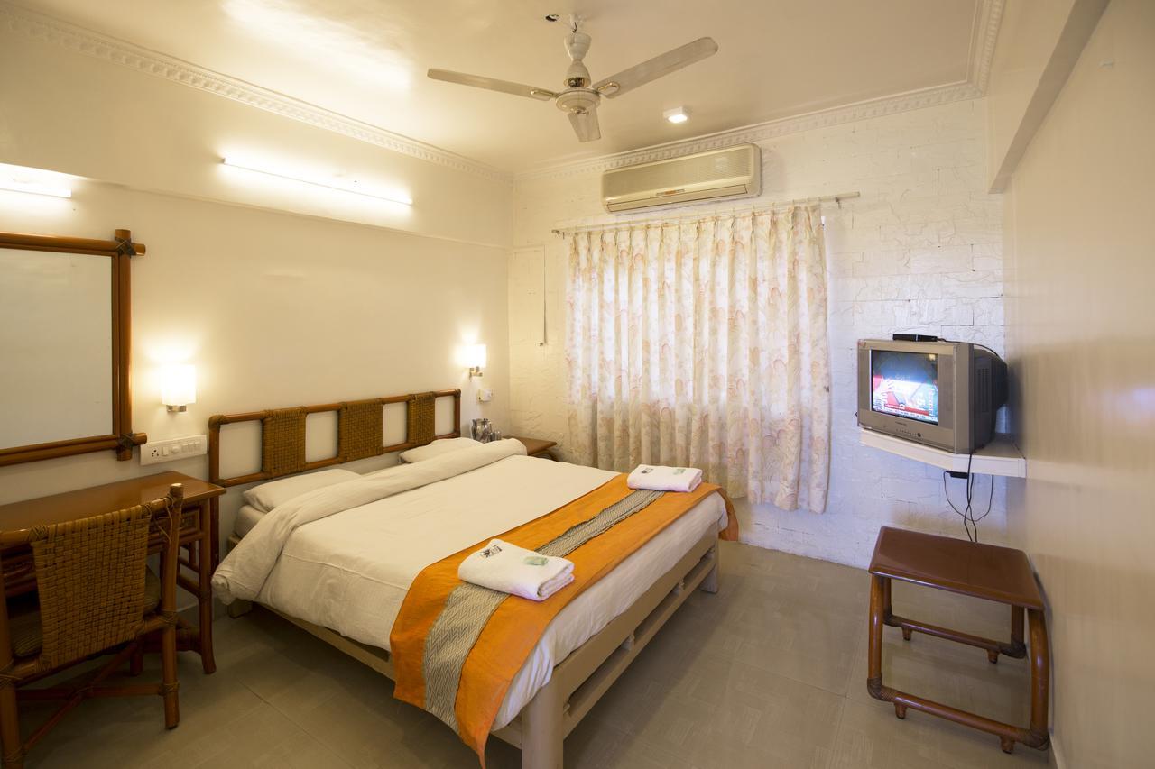 Hotel Rahil International Mahābaleshwar Екстериор снимка